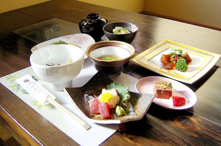 仕出し料理　仕出し弁当