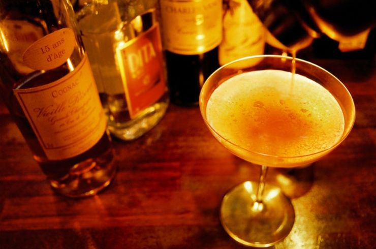 ウィスキー　水割り