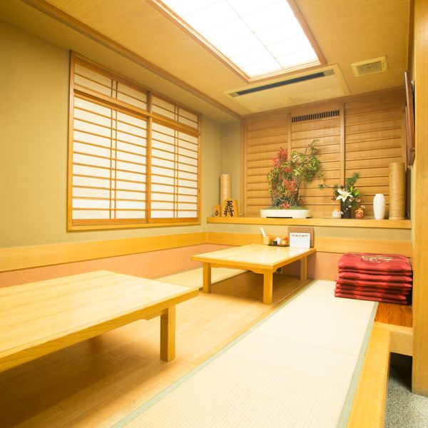 湖南市の居酒屋・食材なかにしで個室を貸し切って宴会を開きませんか